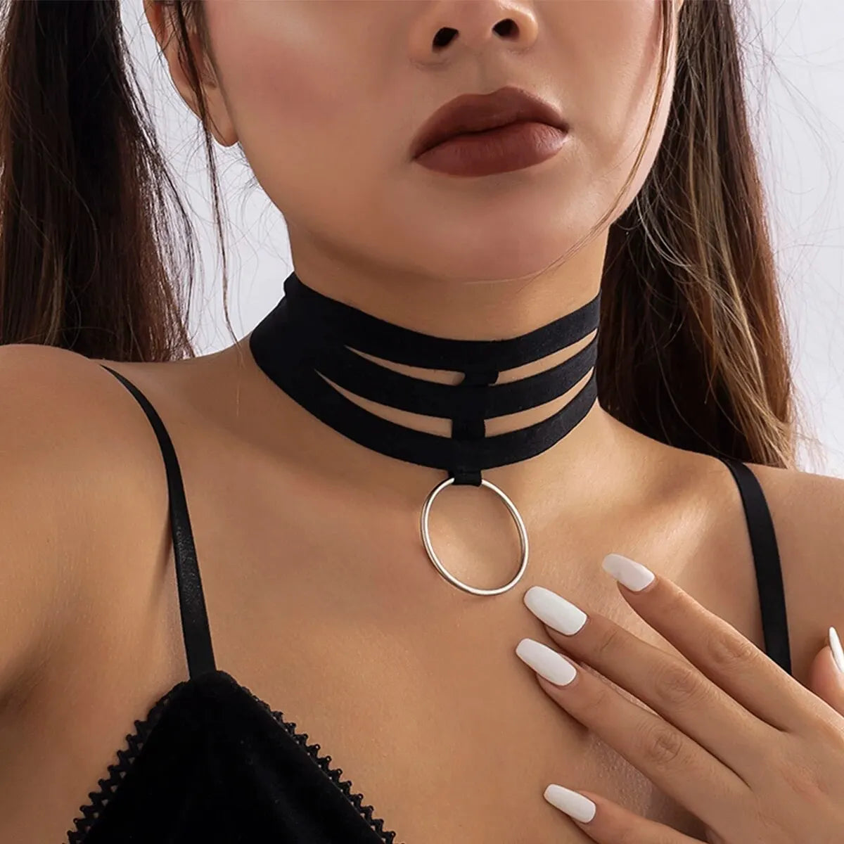 Gothic Black Elastic Band Short Chain Necklace for Women Collar Vintage Big Circle Pendant Choker Halloween Accessories Jewelry